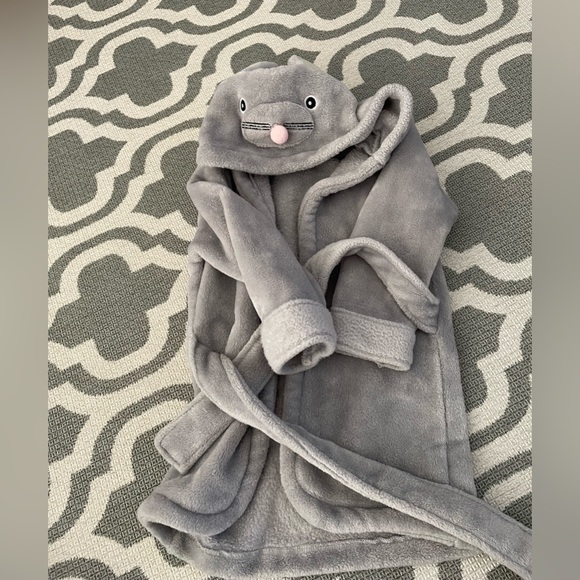 18-24m/2T fall/ winter lot - 30 pc set euc - Picture 6 of 10